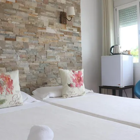 בית הארחה La Paloma Ii 3*