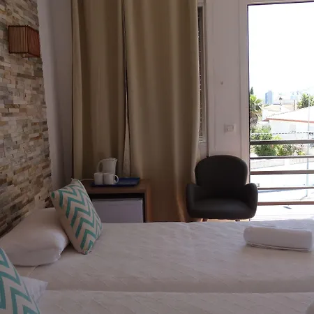 La Paloma Ii 3* קלפה