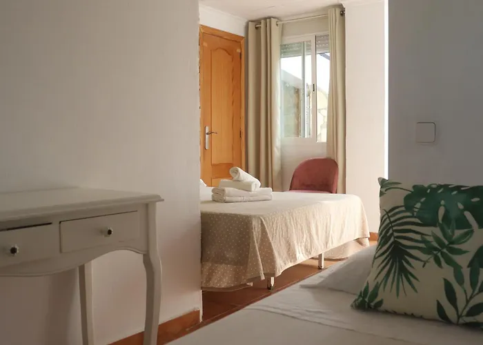 Pensión Residencial La Paloma Ii Calpe