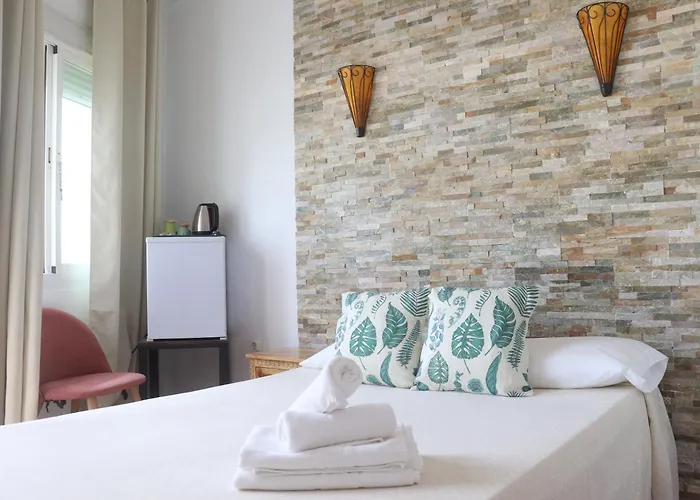 Residencial La Paloma Ii Pensión 3*