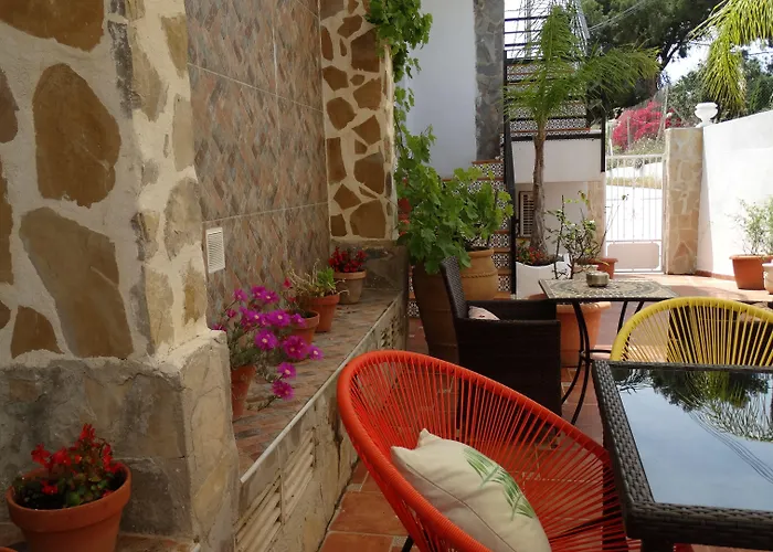 Residencial La Paloma Ii Pensión